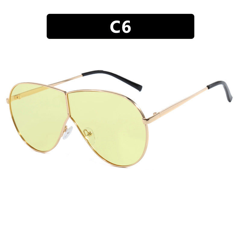 Women's pilot sunglasses with elegant golden frame and blue lenses Stornfield