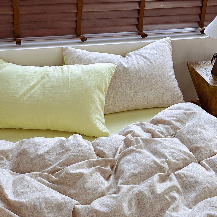 Three-piece cozy throw blanket and bedspread set made of cotton-linen mix