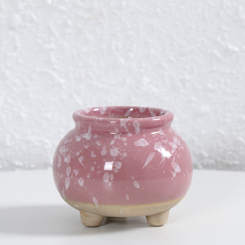 Contemporary Curved Ceramic Vase Stornfeild