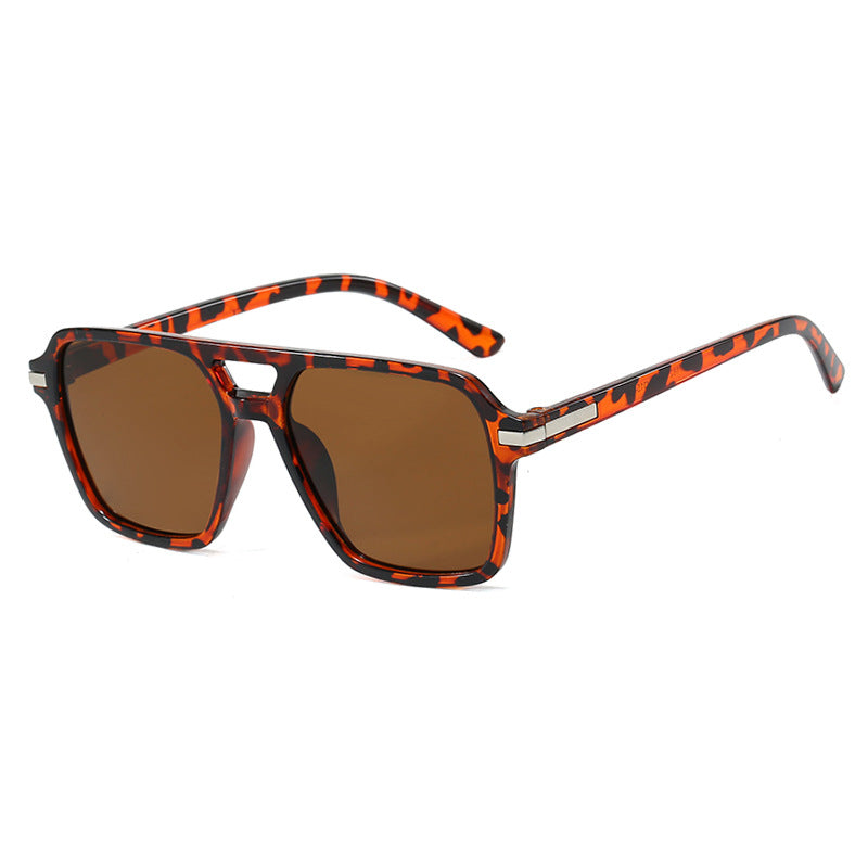 Women's fashionable rectangular sunglasses with stylish design and UV protection Stornfield