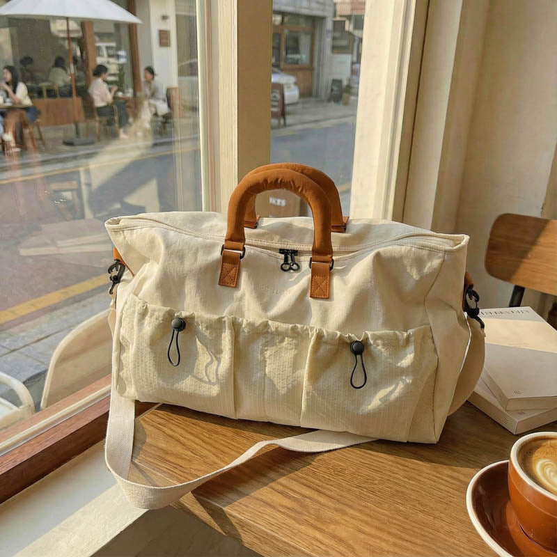 Shopping bag in urban design with versatile compartments Stornfield