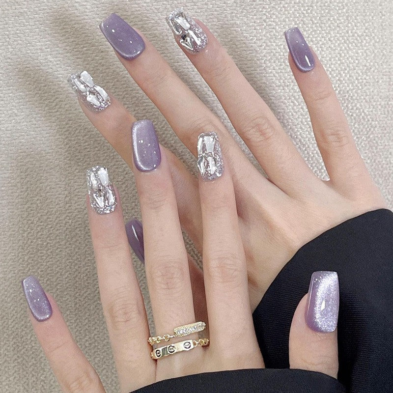 Premium Decorative Press-On Nail Art Set Stornfield