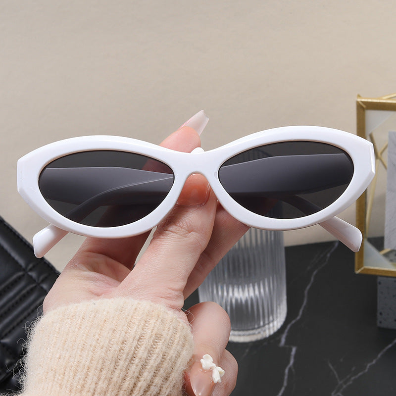 Women's fashionable Cat-Eye sunglasses with UV protection Stornfield