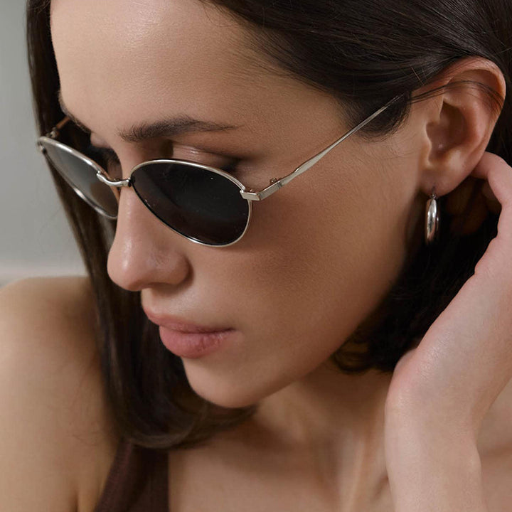 Women’s stylish sunglasses in elegant oval design Stornfield