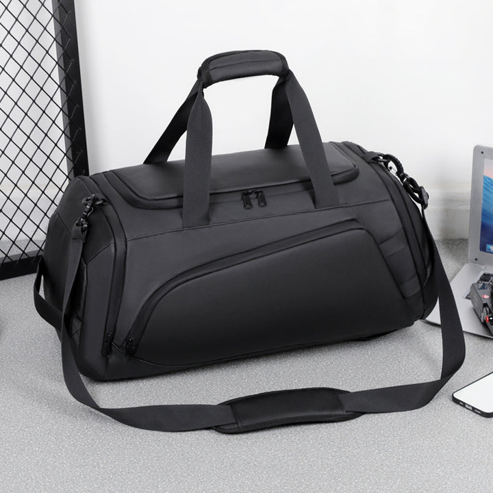 Sporty travel bag with detachable shoulder strap Stornfield