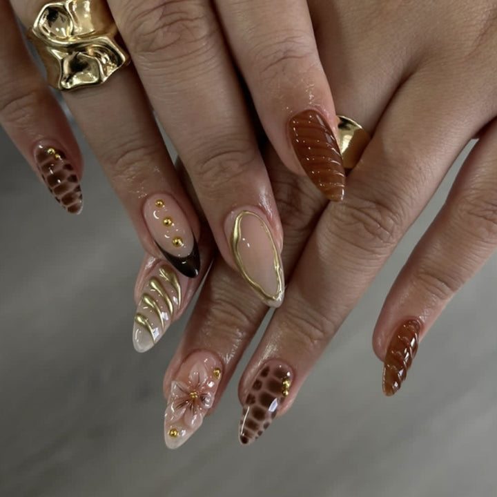 Elegant nail art in maritime design with glitter and 3D accents Stornfield