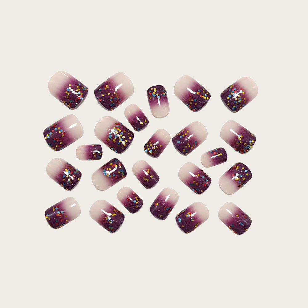 Artificial nails with glamorous glitter design Stornfield