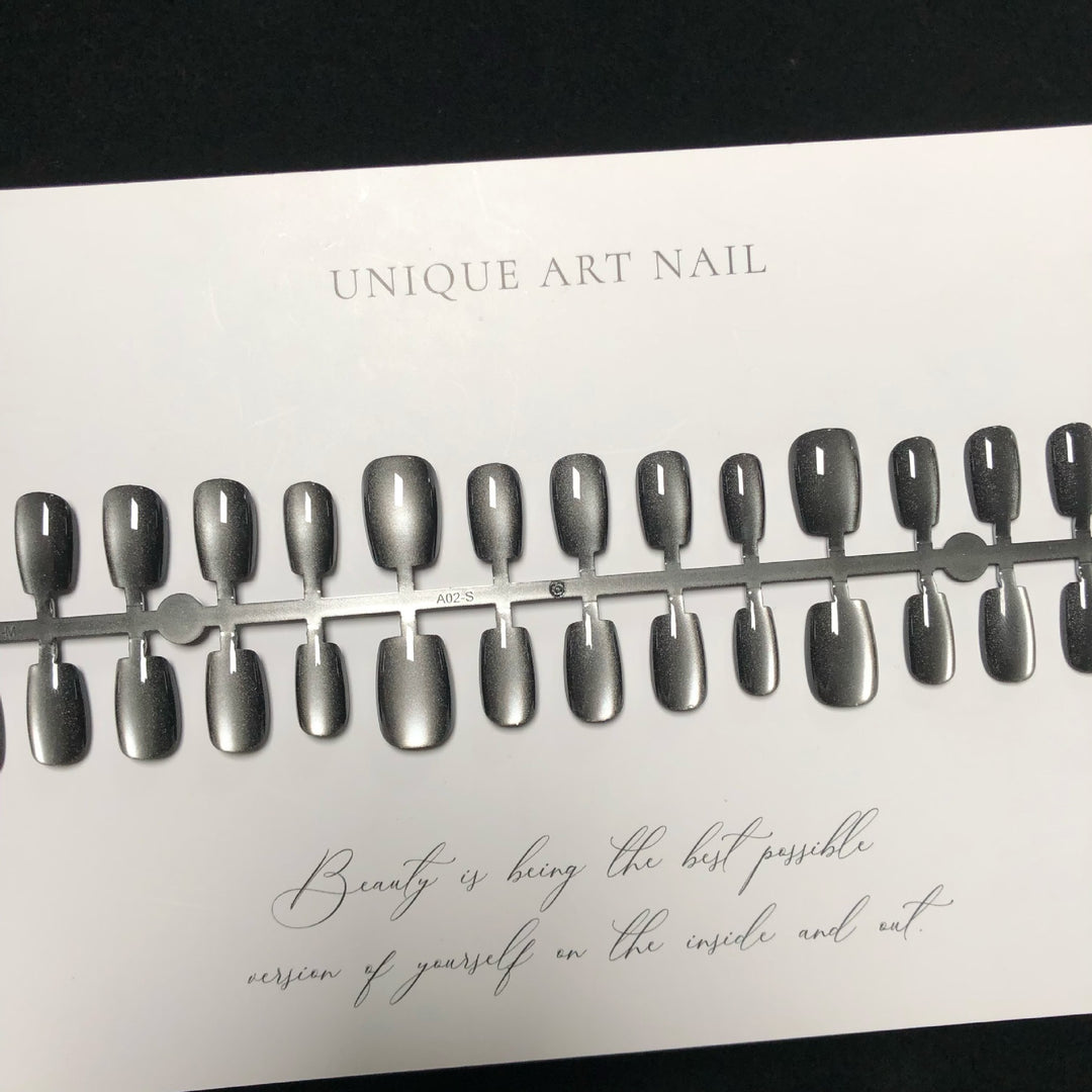 Trendy Press-On Nail Set