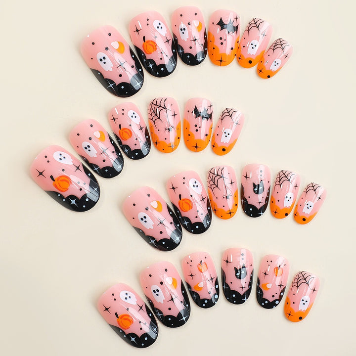 Artificial artificial nails with creepy Halloween designs Stornfield