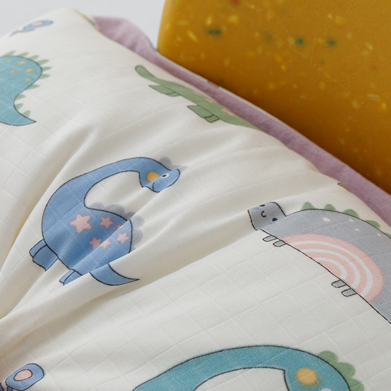 Children's pillowcase set made of breathable cotton blend with cute animal and fruit motifs
