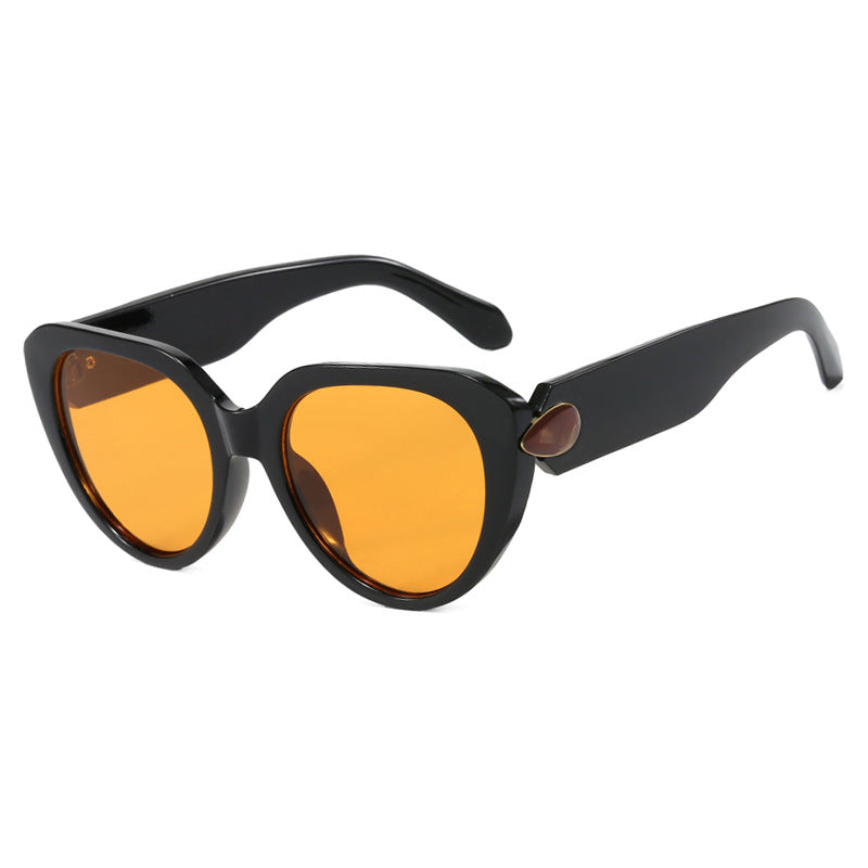 Women Cat-Eye Sunglasses with striking design and protective UV filter Stornfield