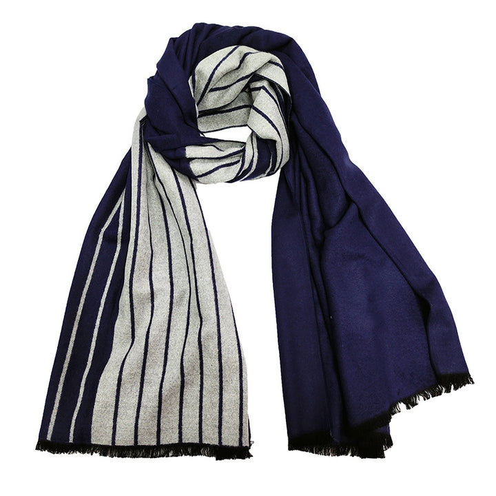 Women's Elegant and Warm Scarf with Modern Check Pattern Stornfield