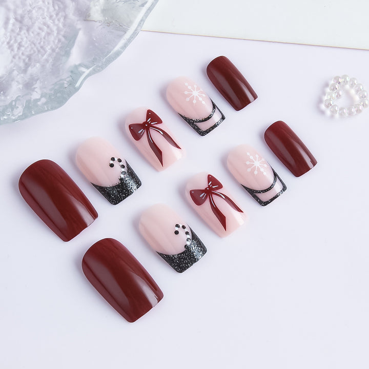 Festive Glamorous Press-On Nail Art Set Stornfield