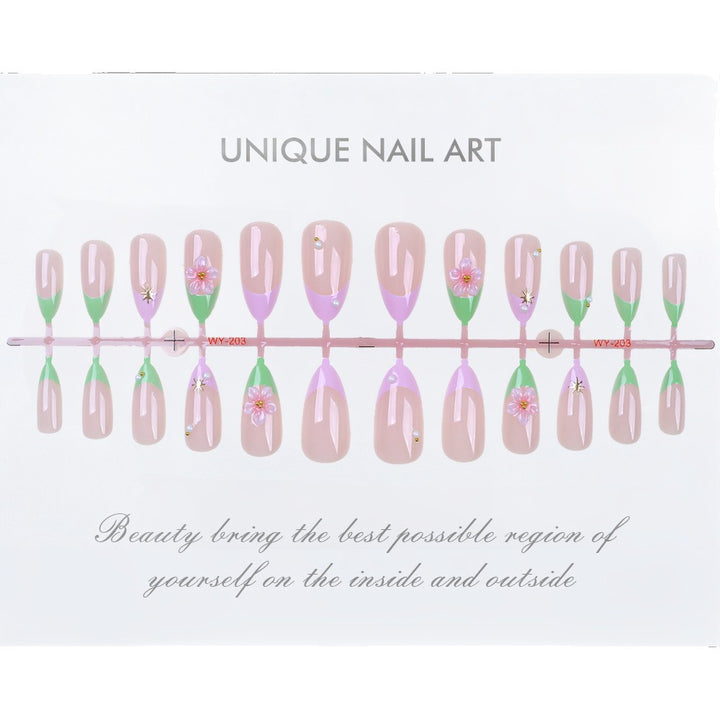 Elegant Floral Accented Press-On Nail Set Stornfield