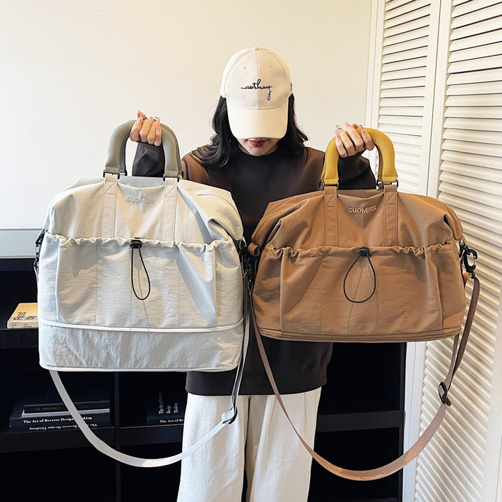 Versatile Multi-Compartment Travel Weekender Duffle Stornfield