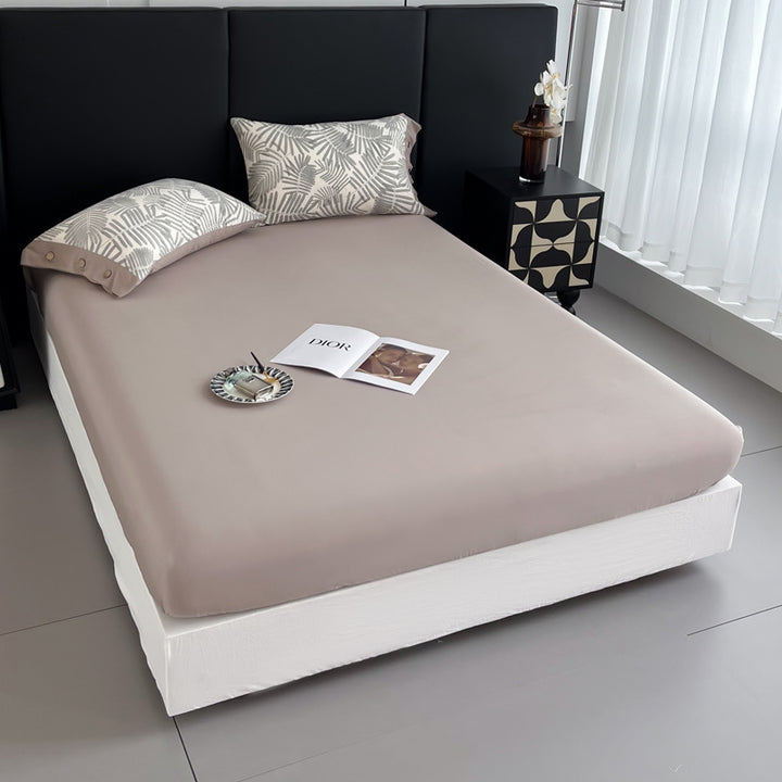 Fitted sheet made of elastic jersey with extra deep pocket