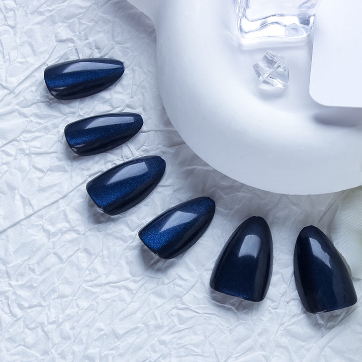 Glamorous Gel Nail Set Stornfield