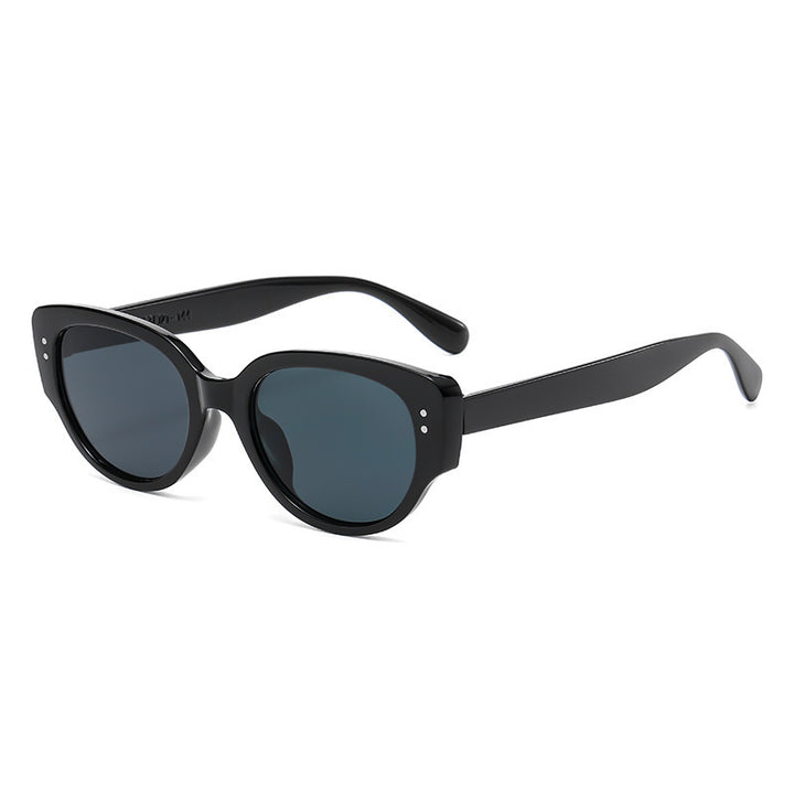 Retro-Inspired Cat Eye Sunglasses Stornfield