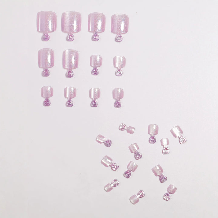 Glimmering Press-On Nail Set Stornfield