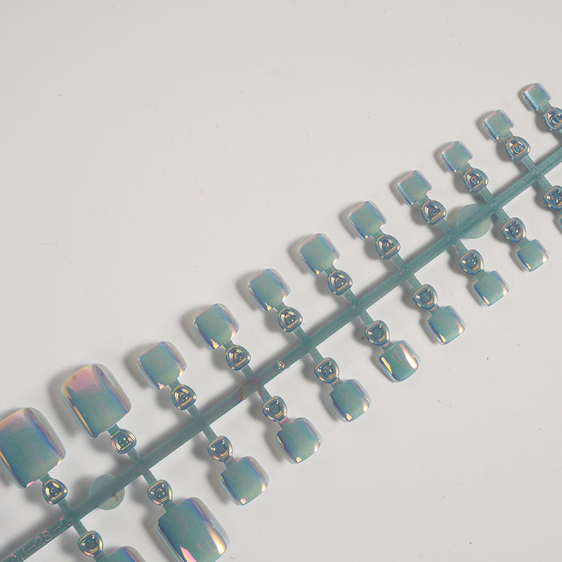 Iridescent Glossy Press-On Nail Set Stornfield