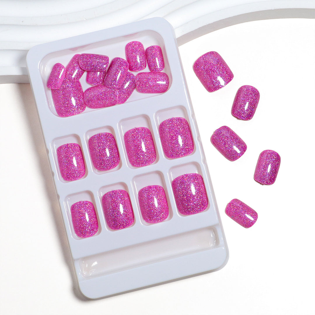 Glittering Press-On Nail Tips Stornfield