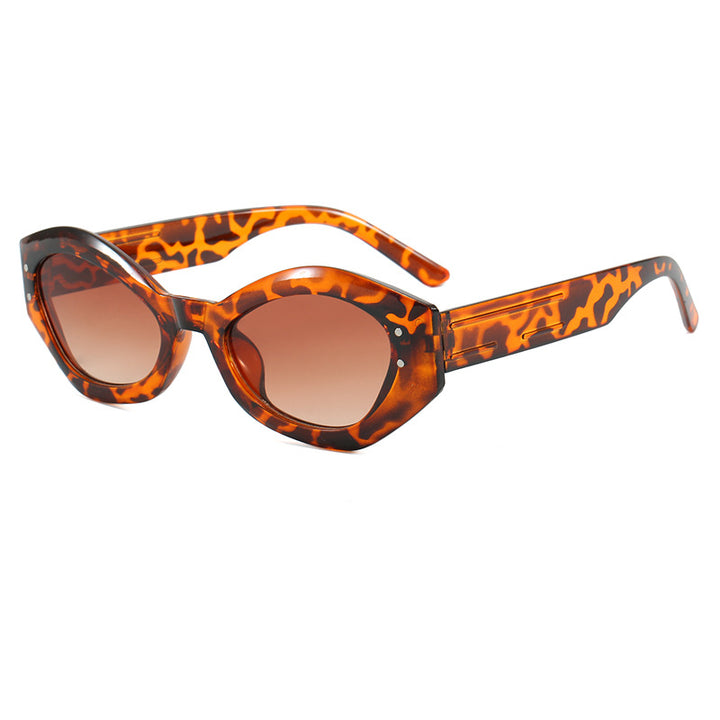 Women's Cat-Eye Sunglasses with Modern Design and Wide Frame Stornfield