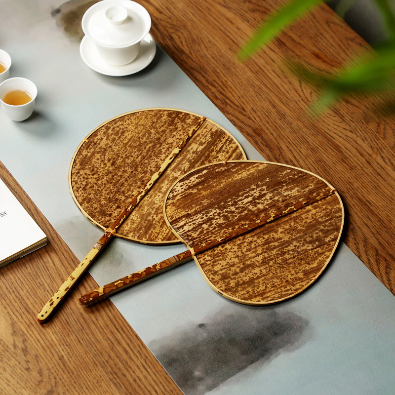 Women traditional bamboo fan Stornfield