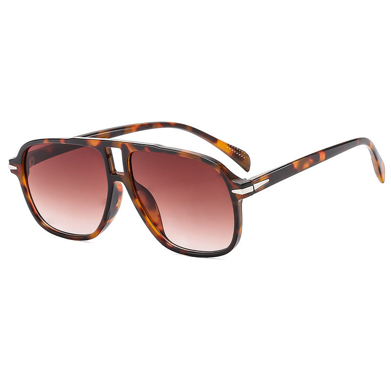 Ladies fashionable, square sunglasses with stylish frame Stornfield