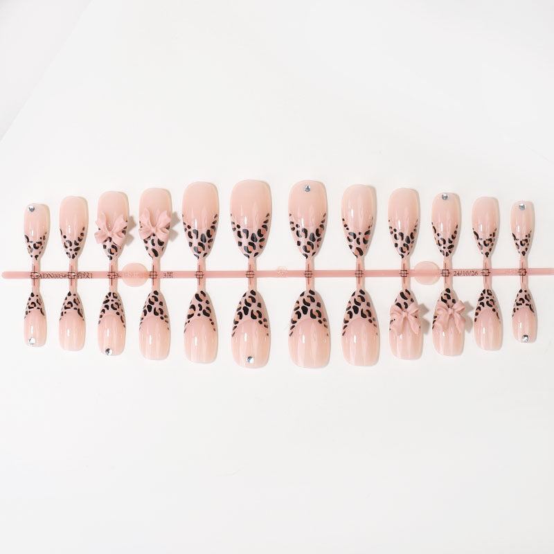 Decorative Leopard Print Press-On Nail Tips Stornfield