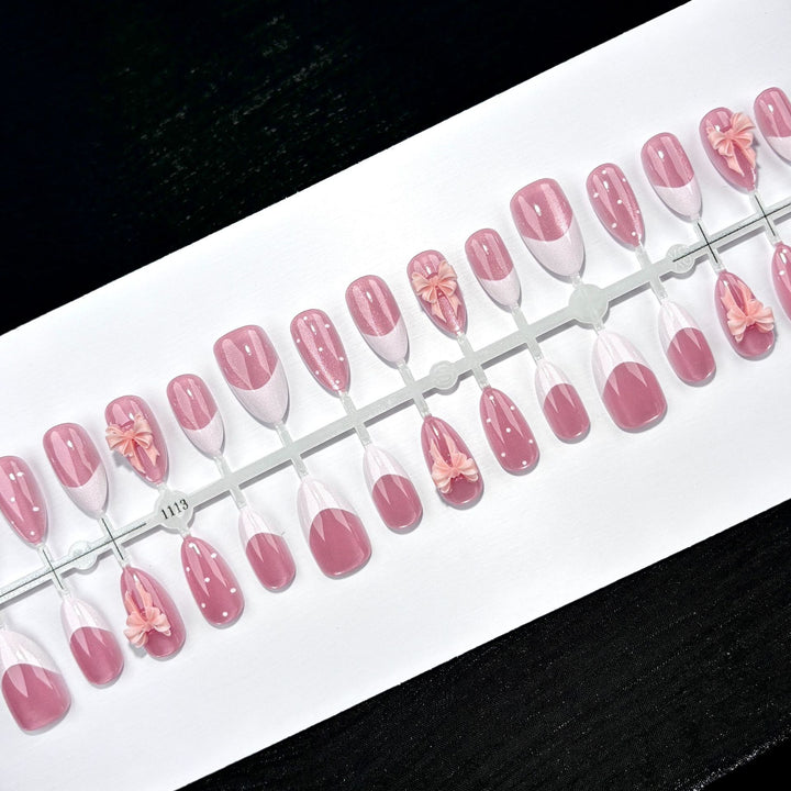 Elegant Floral Nail Art Press-On Set