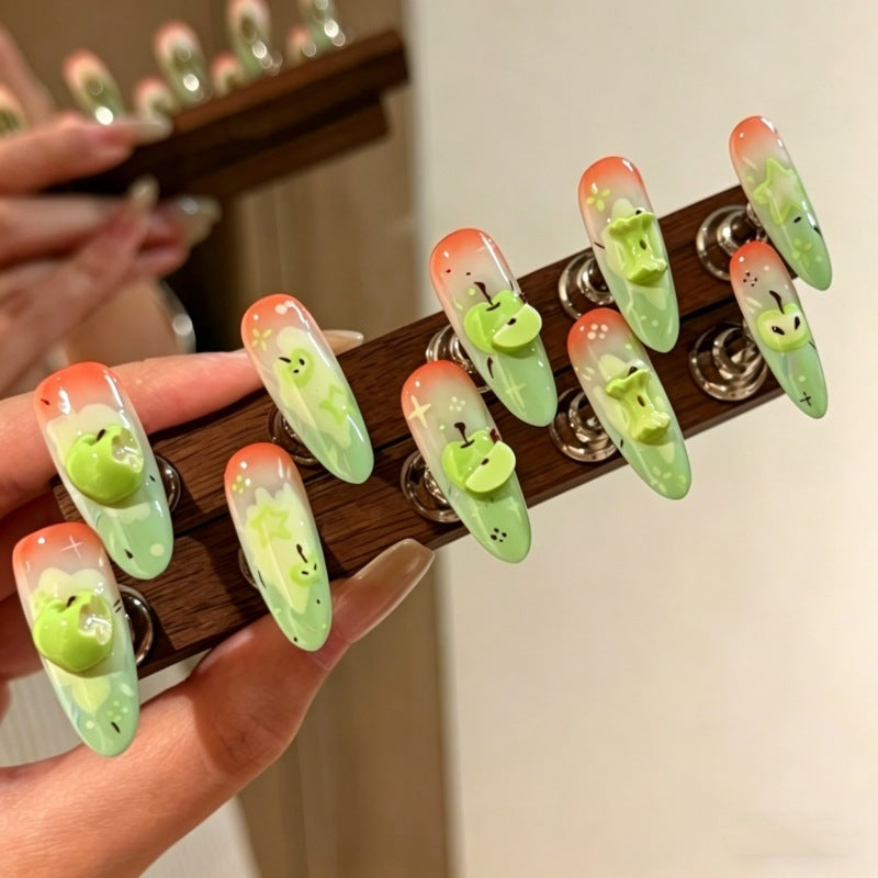 Artistic Floral and Star-Embellished Press-On Nail Set Stornfield
