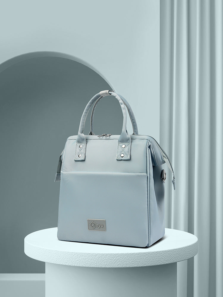 Versatile Travel Tote Stornfield