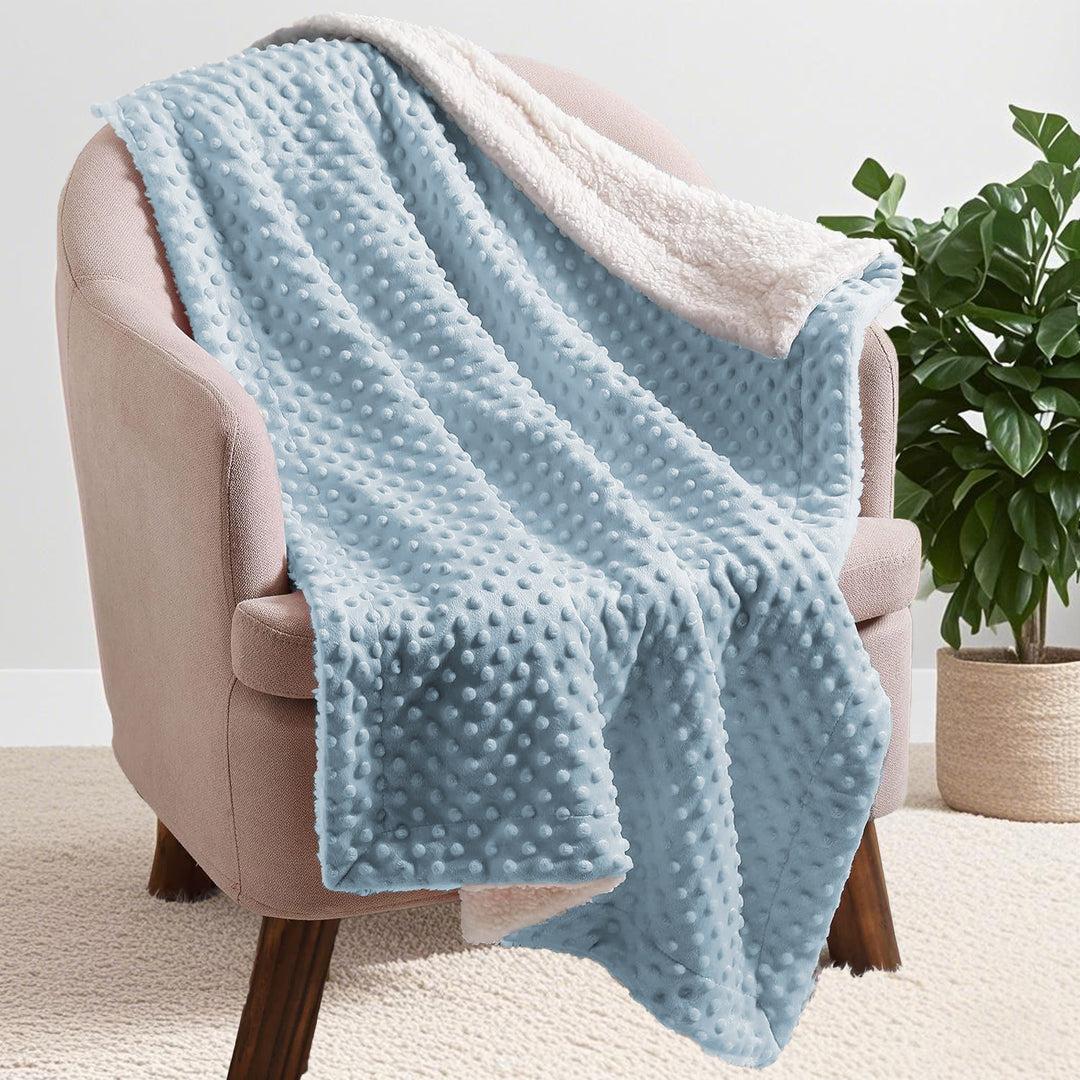 soft and reversible cozy blanket Stornfield