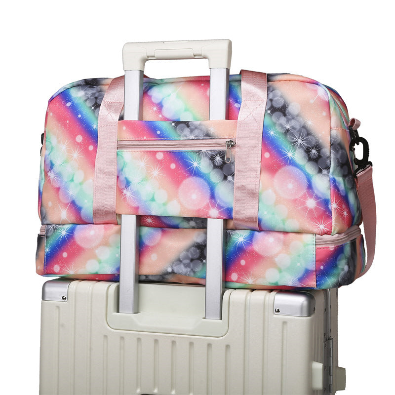 Leisure travel bag with colorful design and multiple compartments Stornfield