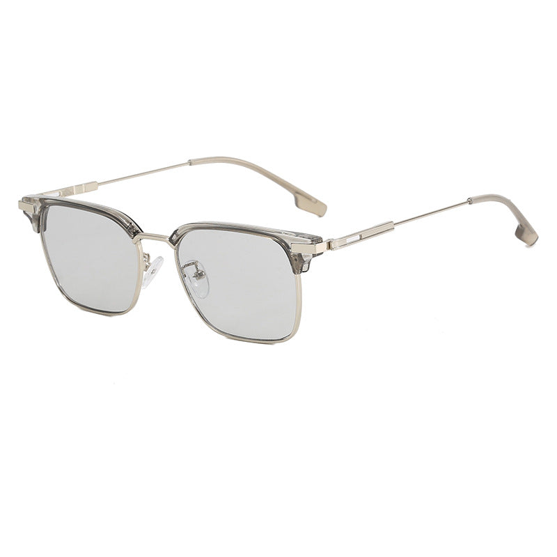 Women's square sunglasses with lightweight metal frame and wide temples Stornfield