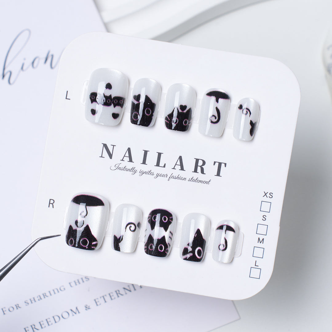Artistic Animal-Themed Press-On Nail Set Stornfield