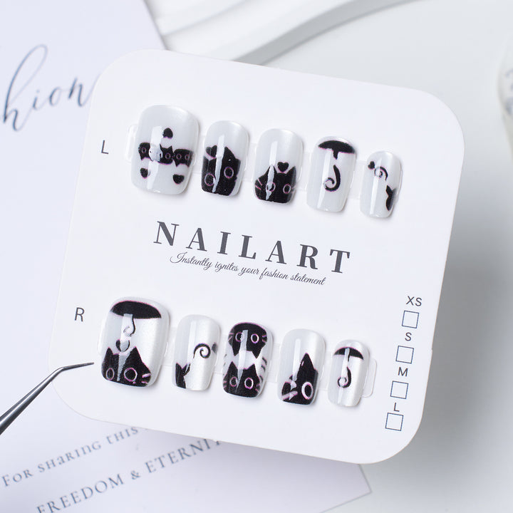 Artistic Animal-Themed Press-On Nail Set Stornfield