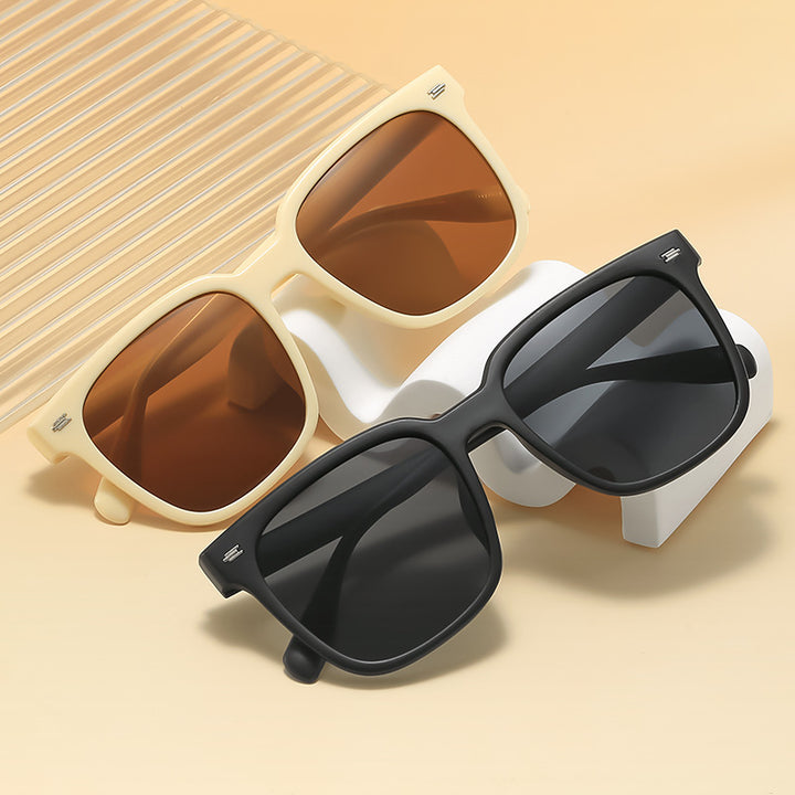 Stylish Oversized Sunglasses Stornfield