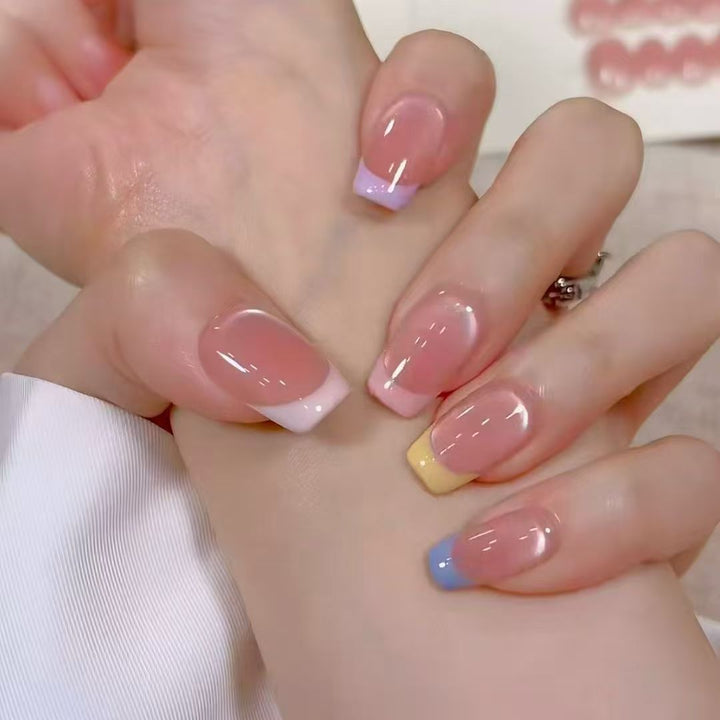 Whimsical Bear-Themed Press-On Nail Art Kit Stornfield