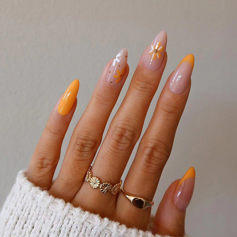 Creative artificial nails with floral design Stornfield