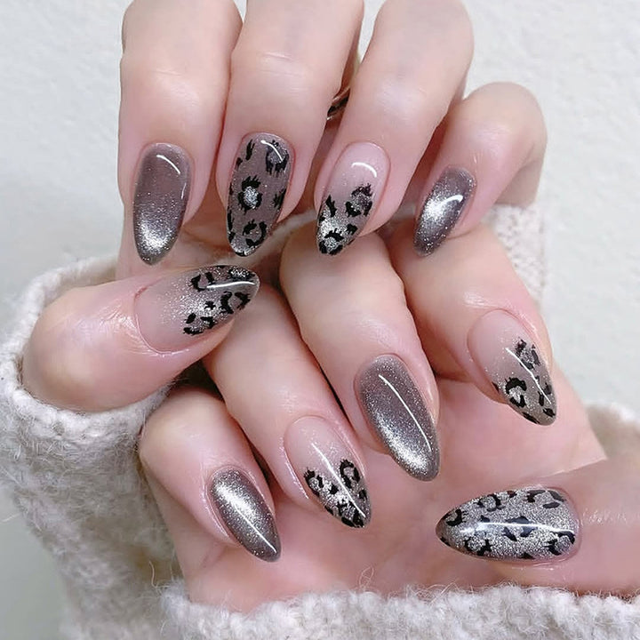 Chic Leopard Print Press-On Nail Set Stornfield