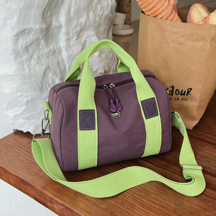 Stylish sports bag with adjustable shoulder strap Stornfield