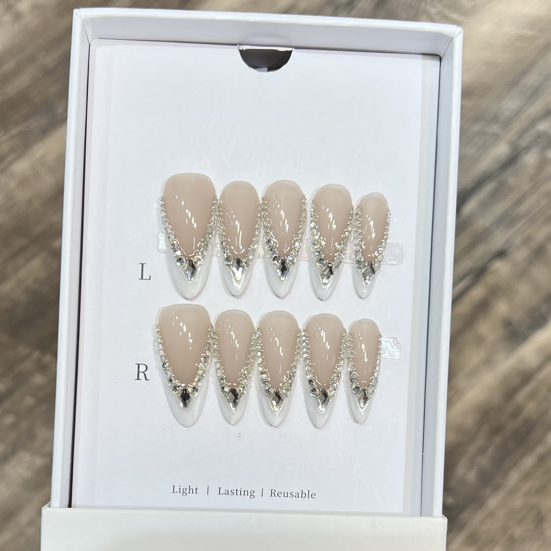 Reusable Press-On Nail Set Stornfield