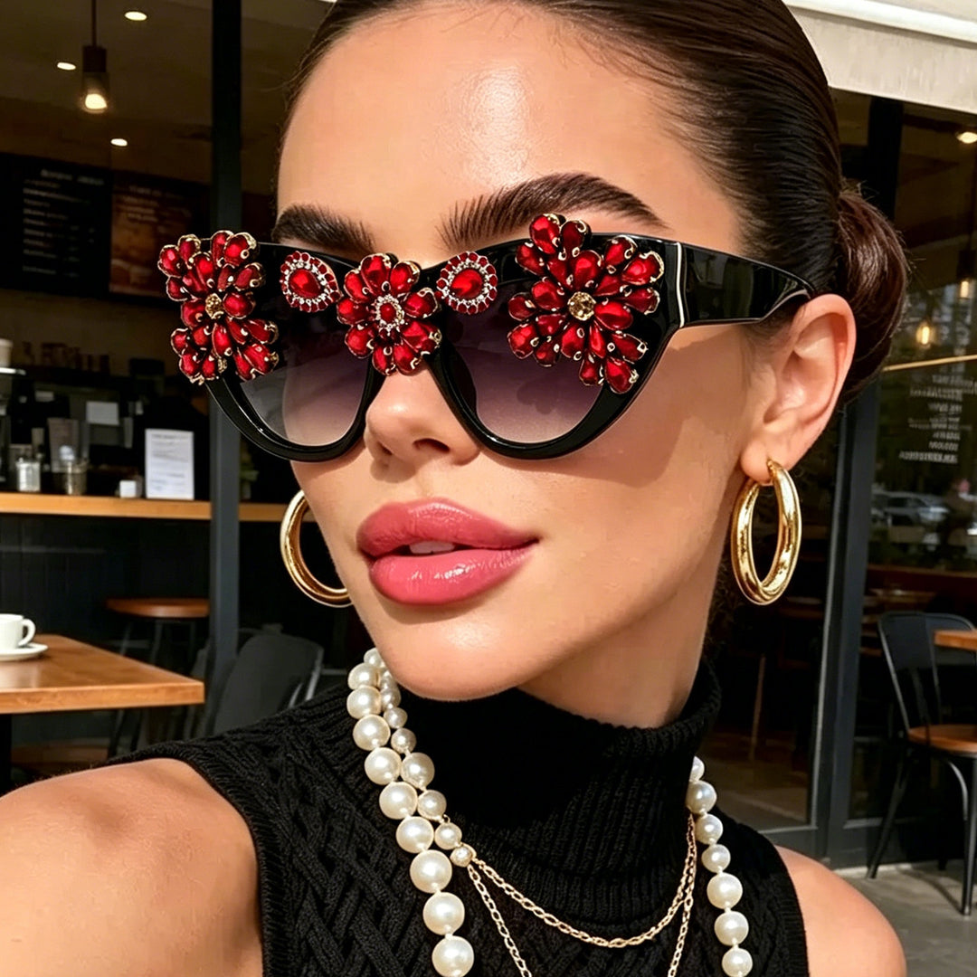 Women extravagantly decorated Cat-Eye sunglasses Stornfield