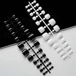 Premium Quality Press-On Toenail Set Stornfield