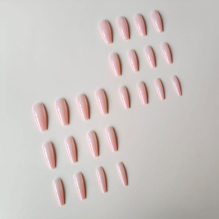 Art nails with elegant high-gloss finish Stornfield