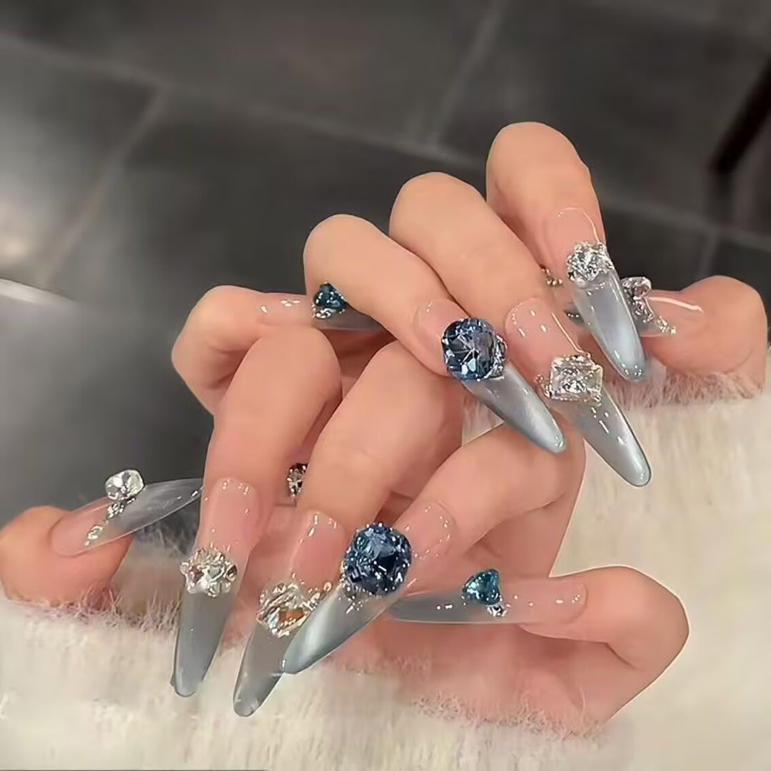 Premium Glittering Press-On Nail Extensions Stornfield