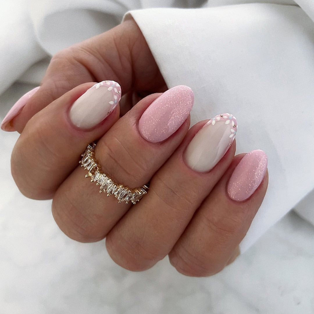 Glamorous artificial nails Stornfield