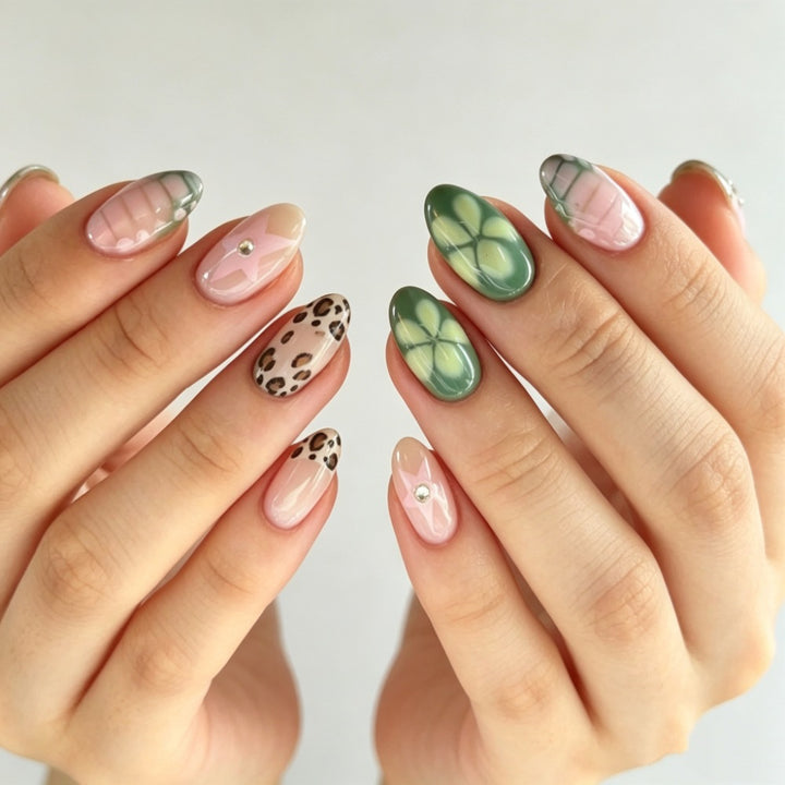 Artificial nails with modern geometric designs Stornfield