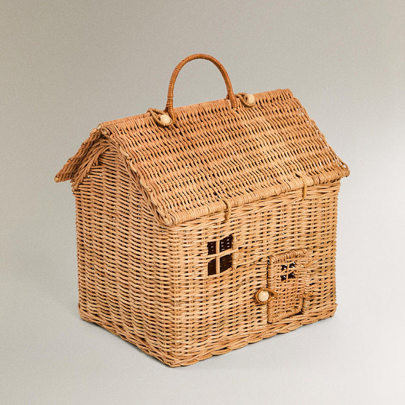 Playful storage basket in house design Stornfield